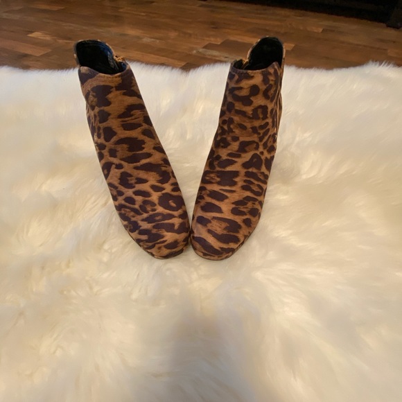 Leopard Micro Booties - Picture 2 of 9